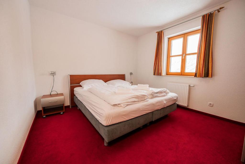 Chalet Zur Rose Berwang Bagian luar foto