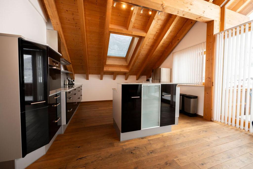 Chalet Zur Rose Berwang Bagian luar foto