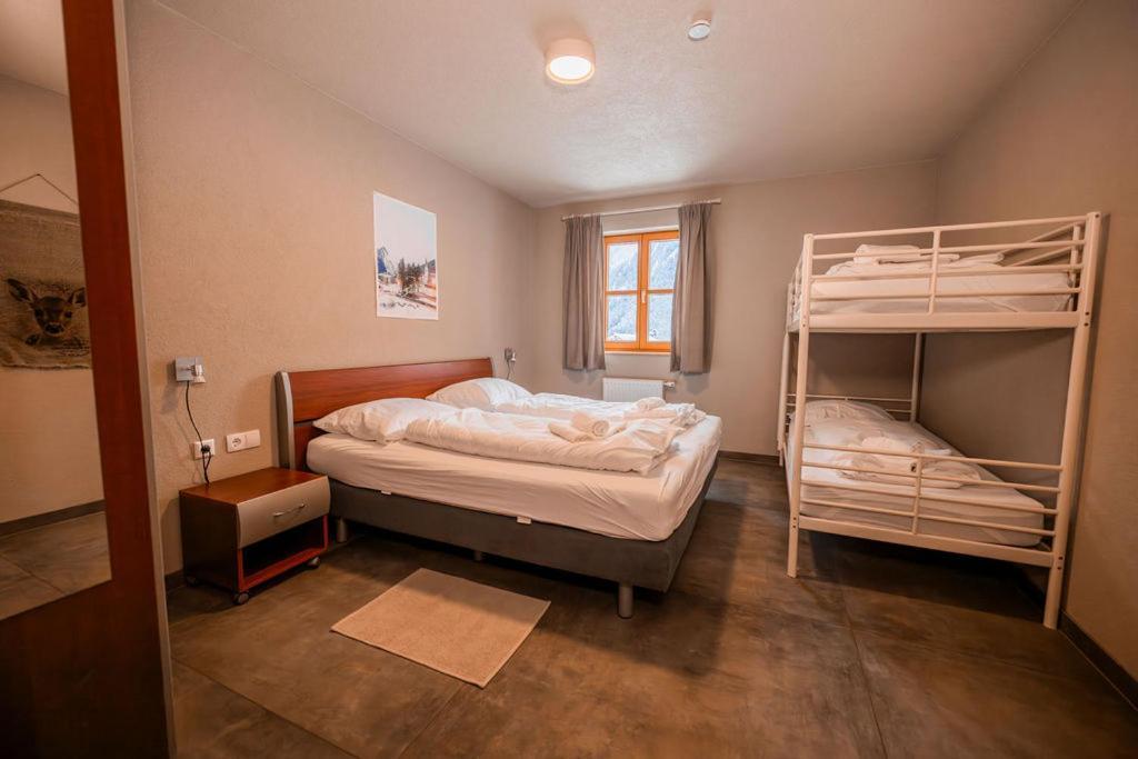 Chalet Zur Rose Berwang Bagian luar foto