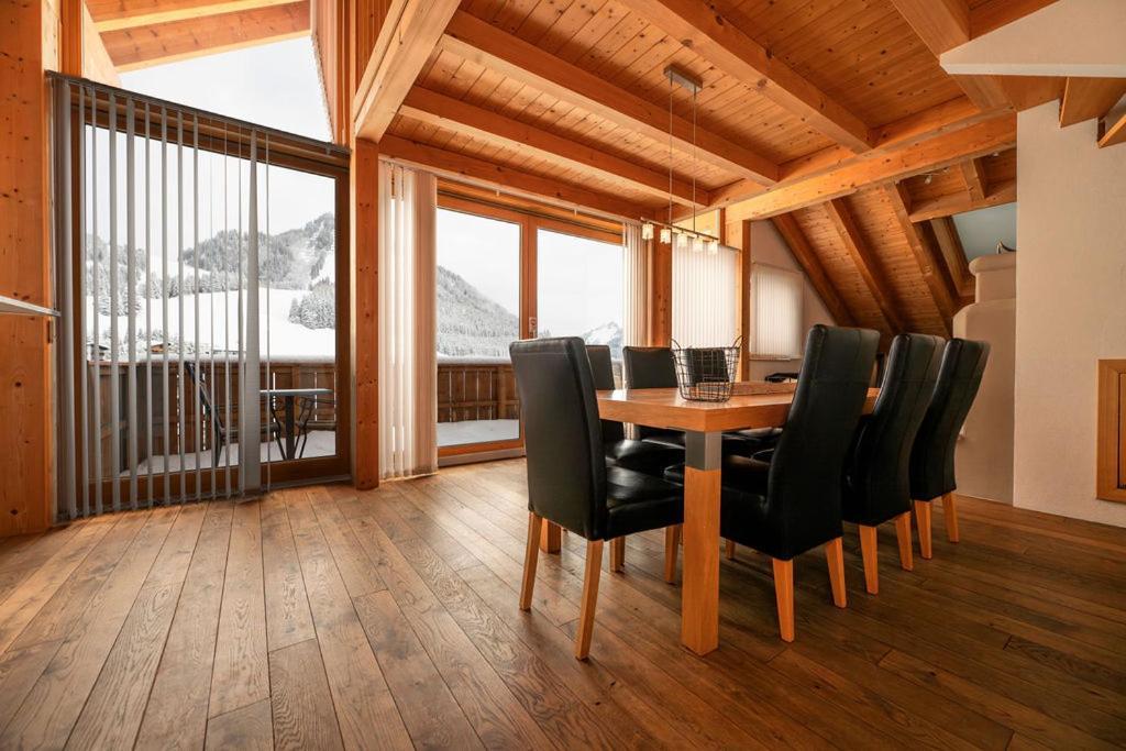 Chalet Zur Rose Berwang Bagian luar foto