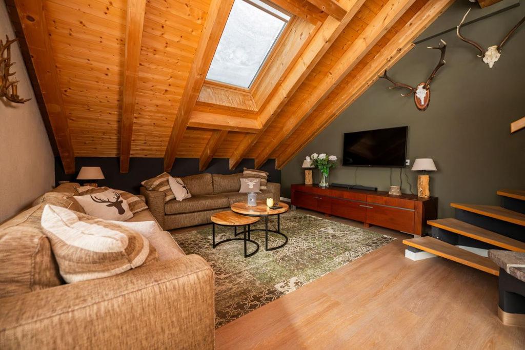 Chalet Zur Rose Berwang Bagian luar foto