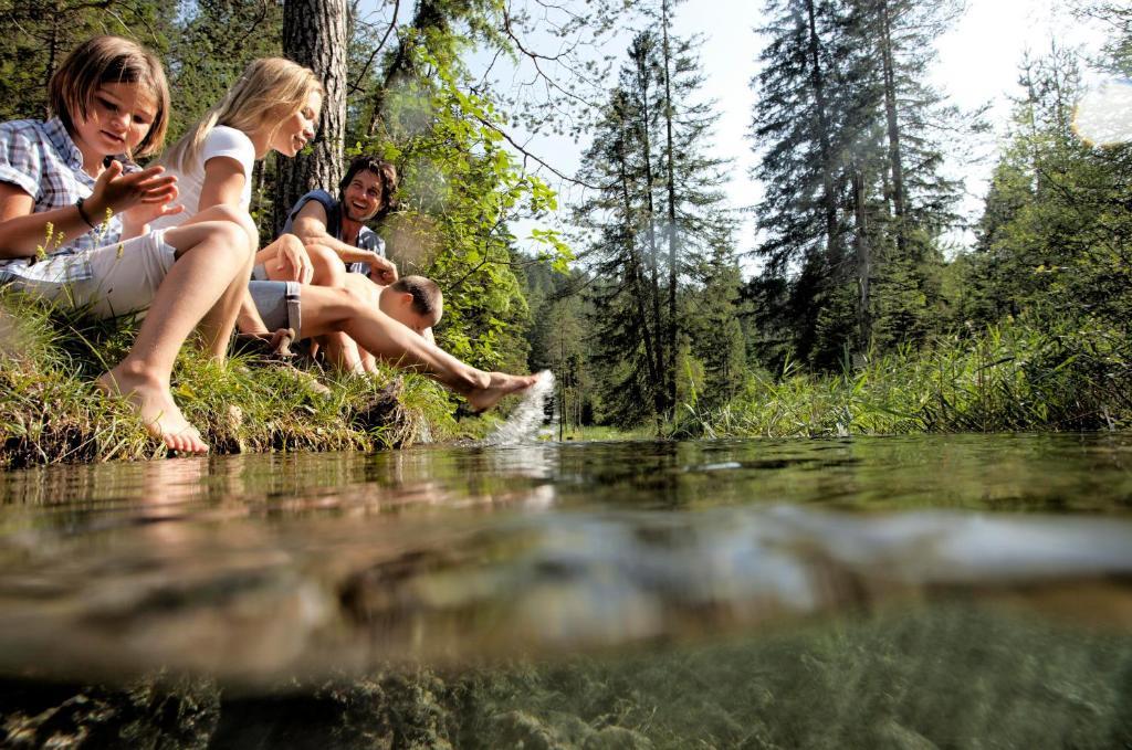 Chalet Zur Rose Berwang Bagian luar foto